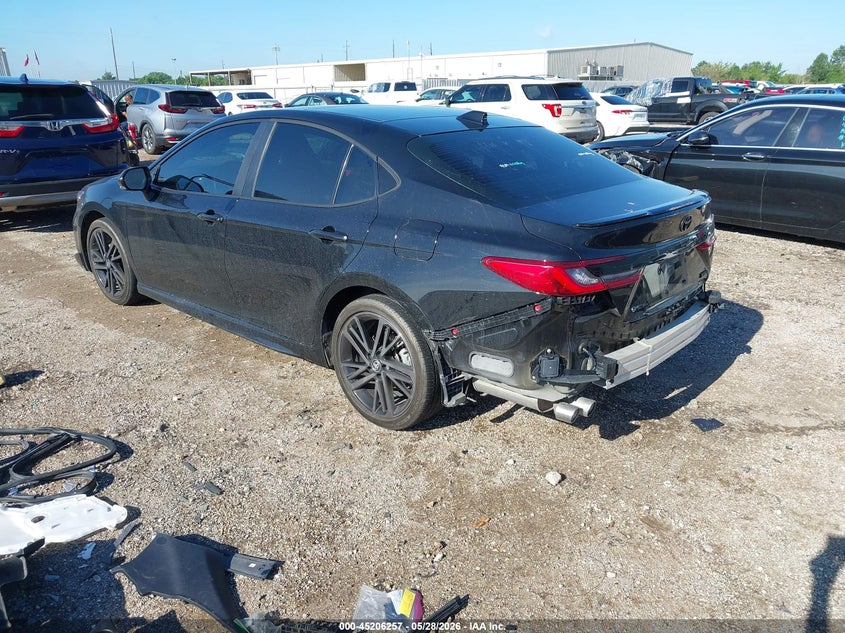 2025 Toyota Camry VIN 4T1DAACK6SU028653 IAAI salvage auction — REAR END, Salvage Title, sold $18,200 on 2026-07-30 (photo 3)