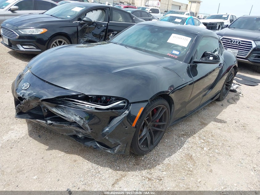 2021 Toyota Supra VIN WZ1DB0C04MW040335 IAAI salvage auction — FRONT & REAR, Salvage Title, sold $11,400 on 2026-07-20 (photo 2)