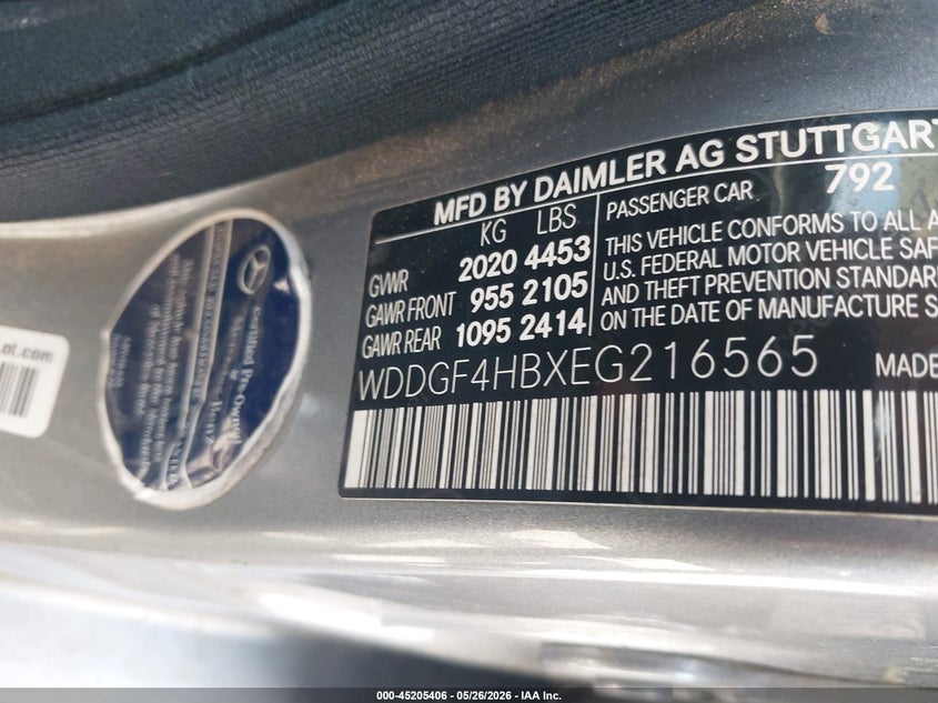 2014 Mercedes-benz C-klasse VIN WDDGF4HBXEG216565 IAAI salvage auction — NORMAL WEAR, Clear (Texas), sold $850 on 2026-08-03 (photo 9)