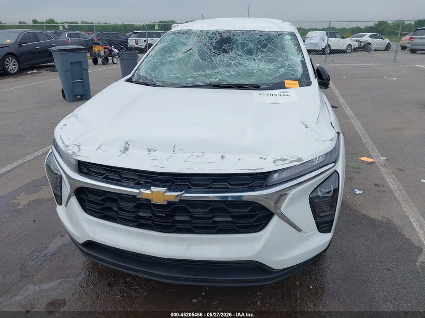 2024 Chevrolet Trax VIN KL77LFE22RC177368 IAAI salvage auction — ROLLOVER, Salvage (Indiana), sold $1,875 on 2026-07-24 (photo 6)