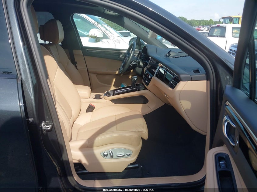 2024 Porsche Macan VIN WP1AA2A52RLB01087 IAAI salvage auction — FRONT END, Salvage (Georgia), sold $25,000 on 2026-08-19 (photo 5)