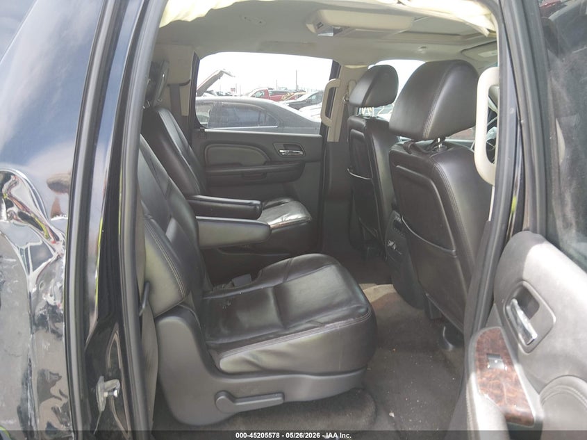 2009 Gmc Yukon xl VIN 1GKFK062X9R155276 IAAI salvage auction — FRONT END, Salvage (Missouri), sold $1,500 on 2026-07-09 (photo 8)