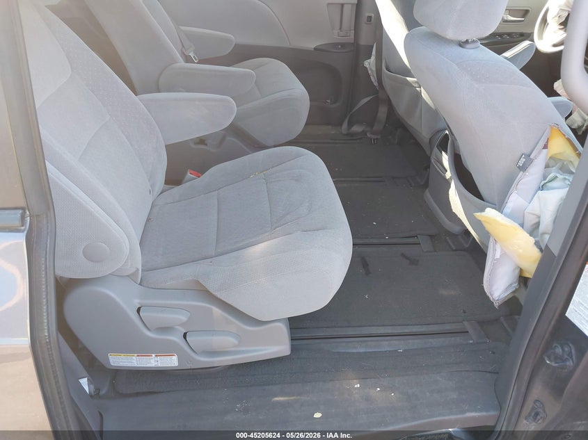 2015 Toyota Sienna VIN 5TDJK3DC5FS106437 IAAI salvage auction — FRONT END, Junk Bill Of Sale Mv2459 (Wisconsin), sold $1,200 on 2026-07-24 (photo 8)