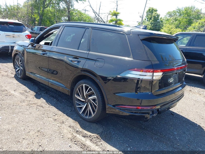 2025 Lincoln Aviator VIN 5LM5J9XC2SGL04487 IAAI salvage auction — SIDE, Salvage (Idaho), sold $9,300 on 2026-07-29 (photo 3)