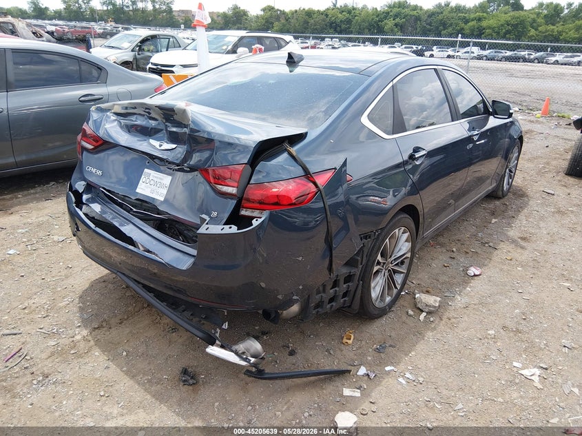 2015 Hyundai Genesis VIN KMHGN4JEXFU083774 IAAI salvage auction — REAR END, Salvage Title, sold $2,250 on 2026-07-23 (photo 4)