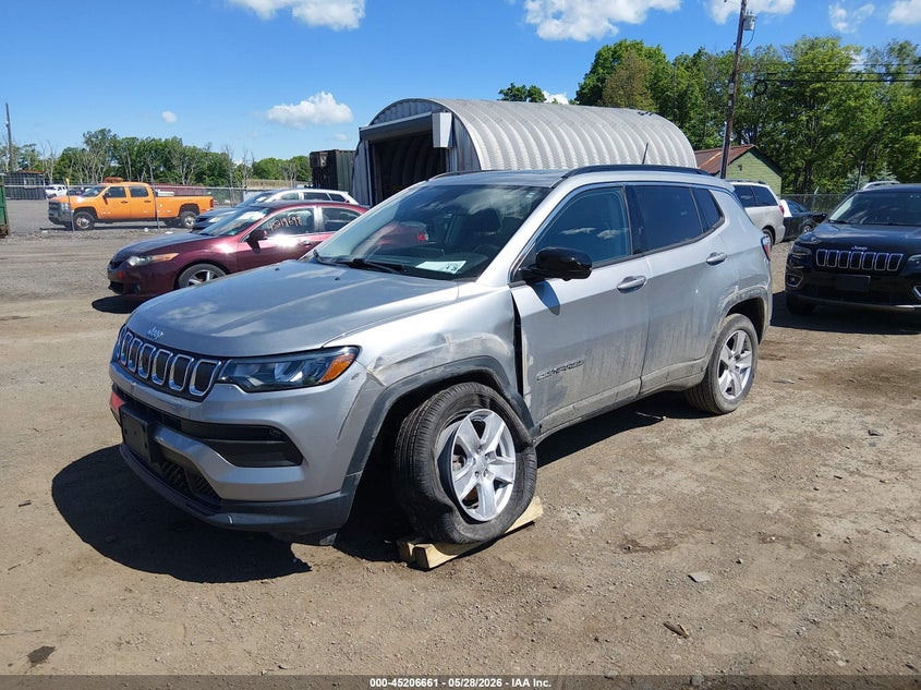 2022 Jeep Compass VIN 3C4NJDBB5NT230510 IAAI salvage auction — SIDE, Salvage Title, sold $4,650 on 2026-07-24 (photo 2)