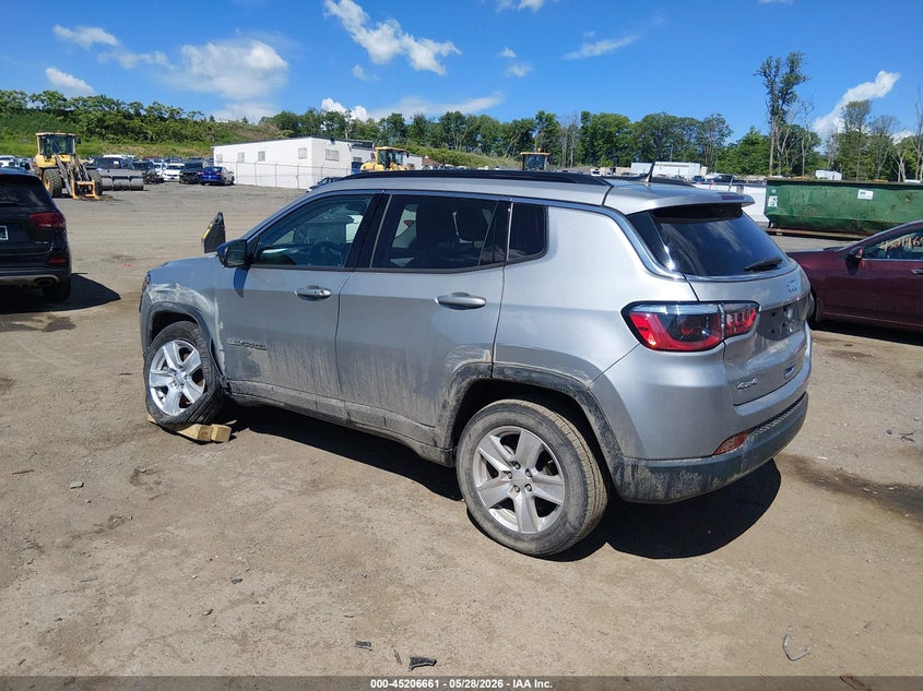 2022 Jeep Compass VIN 3C4NJDBB5NT230510 IAAI salvage auction — SIDE, Salvage Title, sold $4,650 on 2026-07-24 (photo 3)