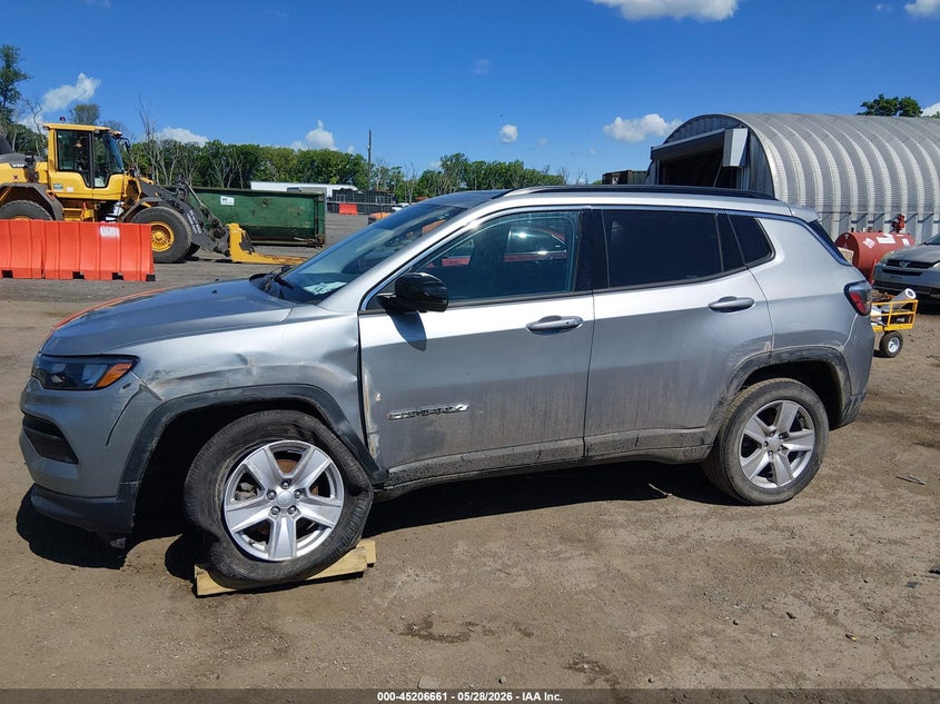 2022 Jeep Compass VIN 3C4NJDBB5NT230510 IAAI salvage auction — SIDE, Salvage Title, sold $4,650 on 2026-07-24 (photo 6)