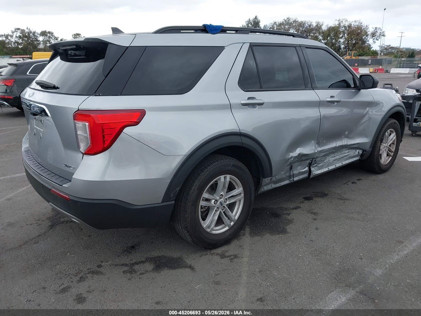 2023 Ford Explorer VIN 1FMSK8DH4PGB71042 IAAI salvage auction — SIDE, Salvage (California), sold $8,200 on 2026-07-09 (photo 4)