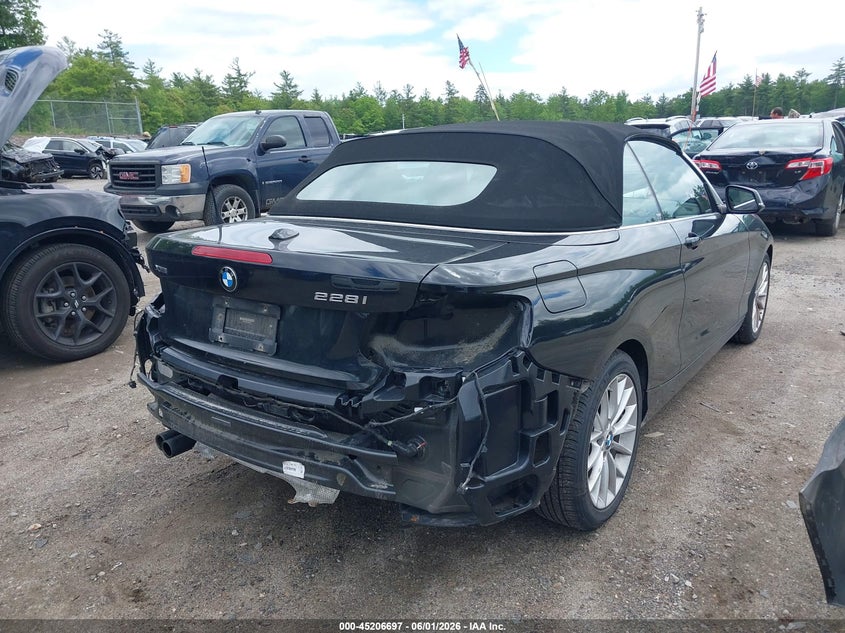 2016 BMW 2er VIN WBA1L9C57GV324144 IAAI salvage auction — REAR END, Salvage Title, sold $3,050 on 2026-07-24 (photo 6)