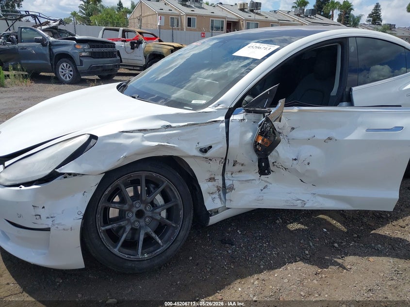 2018 Tesla Model 3 VIN 5YJ3E1EAXJF161884 IAAI salvage auction — LEFT SIDE, Salvage (California), sold $3,050 on 2026-07-21 (photo 6)