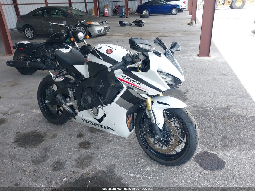 2026 Honda Cbr VIN JH2SC7712TK900261 IAAI salvage auction — ALL OVER, Salvage Title, sold $6,700 on 2026-07-29 (photo 1)