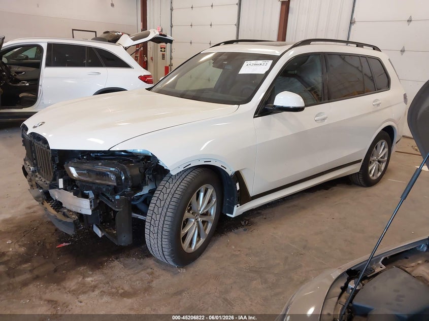 2026 BMW X7 VIN 5UX23EM02T9300600 IAAI salvage auction — FRONT END, Salvage Title, sold $38,250 on 2026-07-30 (photo 2)