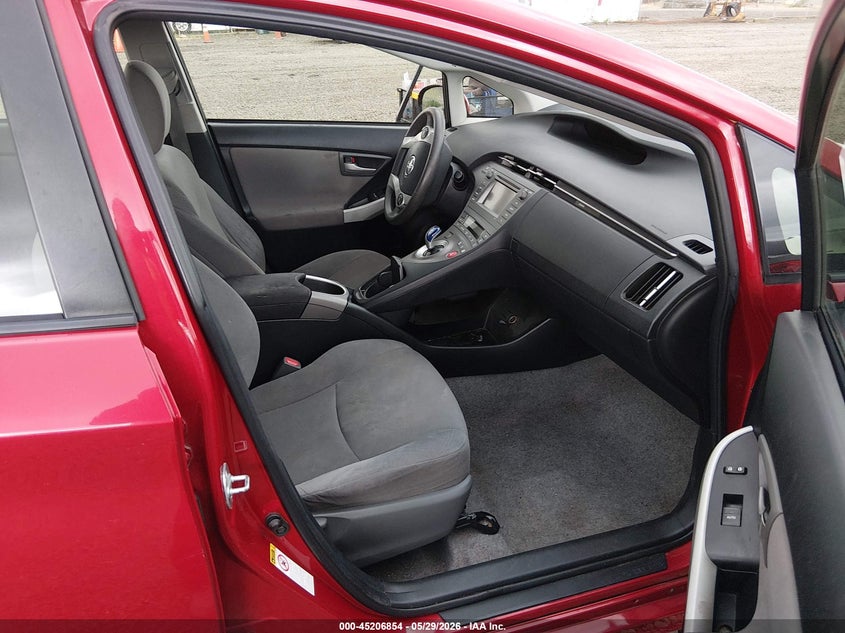 2014 Toyota Prius VIN JTDKN3DU0E0367304 IAAI salvage auction — FRONT END, Salvage Title, sold $2,425 on 2026-07-20 (photo 5)