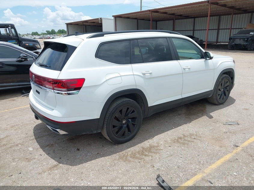 2024 Volkswagen Atlas VIN 1V2WR2CA8RC520053 IAAI salvage auction — LEFT SIDE, Original (Texas), sold $13,675 on 2026-09-03 (photo 4)