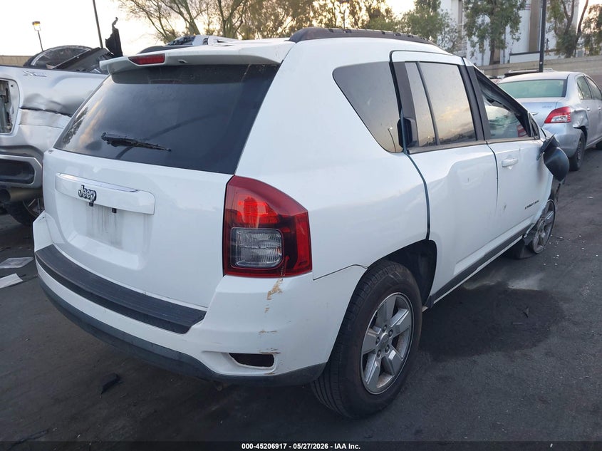 2015 Jeep Compass VIN 1C4NJCBA2FD438546 IAAI salvage auction — ROLLOVER, Non-Repairable Certificate (California), sold $825 on 2026-07-24 (photo 4)