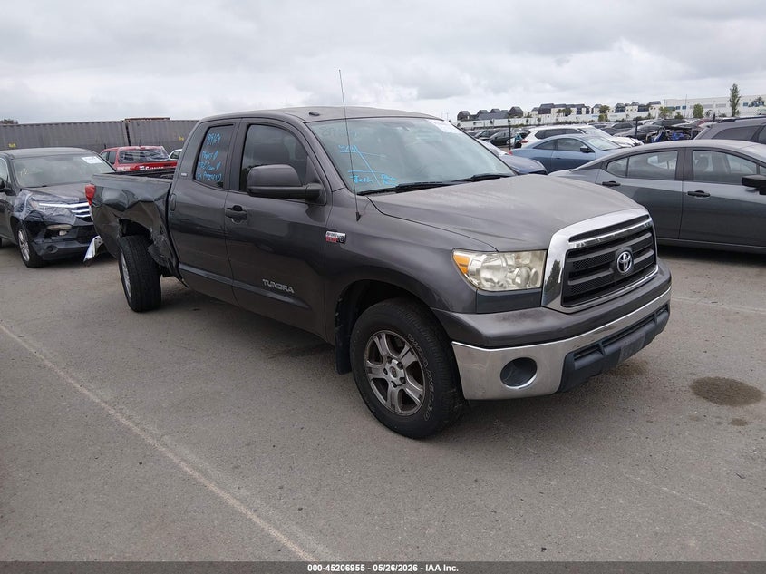 2011 Toyota Tundra VIN 5TFRY5F14BX104725 IAAI salvage auction — RIGHT SIDE, Salvage (California), sold $7,050 on 2026-07-13 (photo 1)