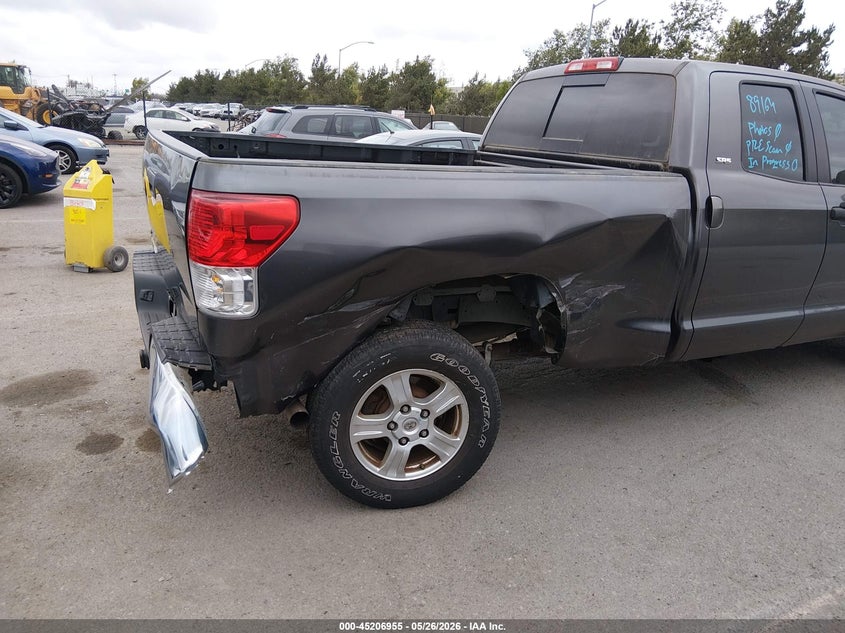 2011 Toyota Tundra VIN 5TFRY5F14BX104725 IAAI salvage auction — RIGHT SIDE, Salvage (California), sold $7,050 on 2026-07-13 (photo 6)