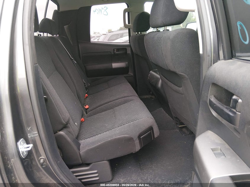 2011 Toyota Tundra VIN 5TFRY5F14BX104725 IAAI salvage auction — RIGHT SIDE, Salvage (California), sold $7,050 on 2026-07-13 (photo 8)
