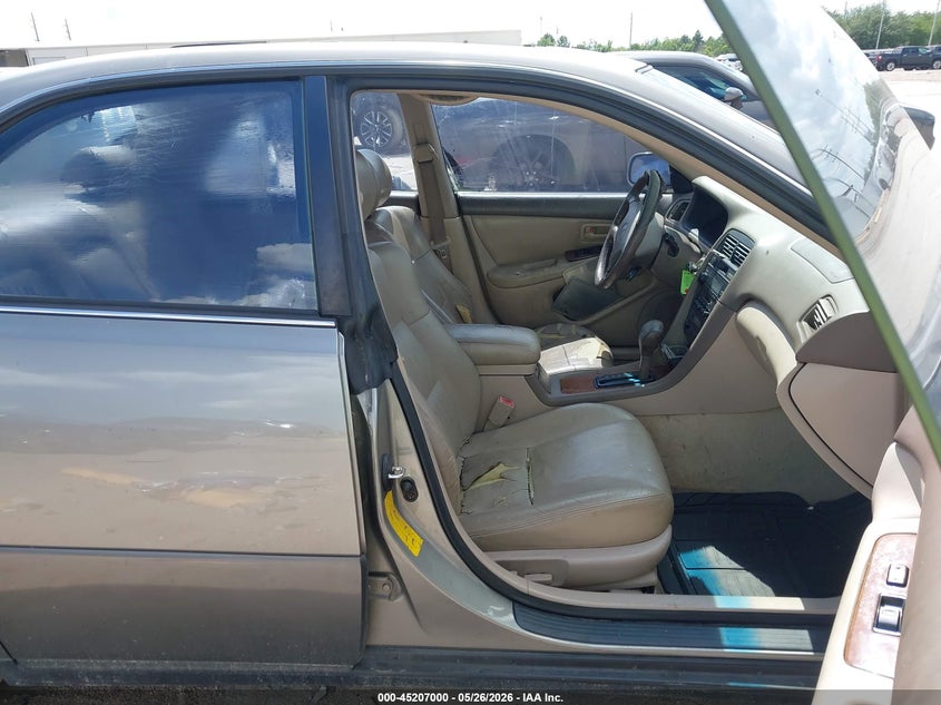 1998 Lexus Es 300 VIN JT8BF28G5W5042744 IAAI salvage auction — SIDE, Salvage (Texas), sold $100 on 2026-07-09 (photo 5)