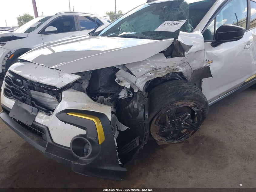2024 Subaru Xv VIN 4S4GUHF61R3834721 IAAI salvage auction — FRONT & REAR, Salvage Title, sold $25 on 2026-07-09 (photo 6)