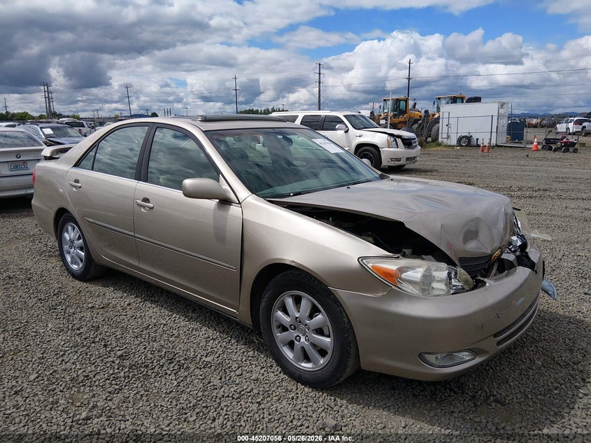 2003 Toyota Camry VIN JTDBE32K530149521 IAAI salvage auction — FRONT & REAR, Salvage (Oregon), sold $300 on 2026-07-06 (photo 1)