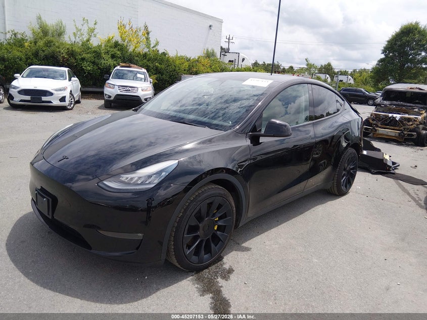 2021 Tesla Model y VIN 5YJYGDEEXMF139036 IAAI salvage auction — REAR END, Wait Title, sold $11,200 on 2026-09-13 (photo 2)