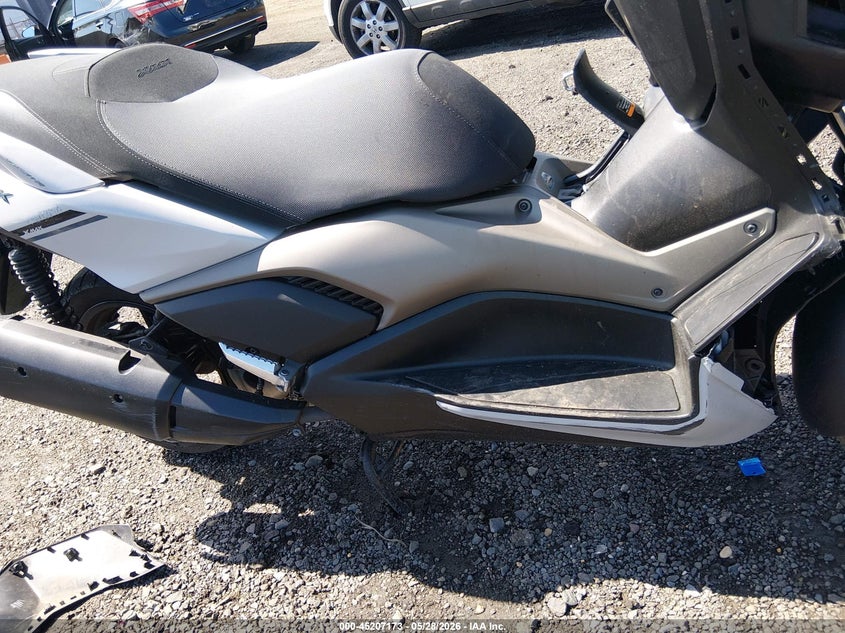 2023 Yamaha VIN MH3SH22Y0PK001763 IAAI salvage auction — FRONT END, Salvage Title, sold $1,200 on 2026-07-28 (photo 8)
