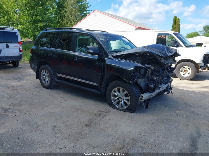 2019 Toyota Land cruiser VIN JTMCY7AJ4K4076922 — IAAI salvage auction photo