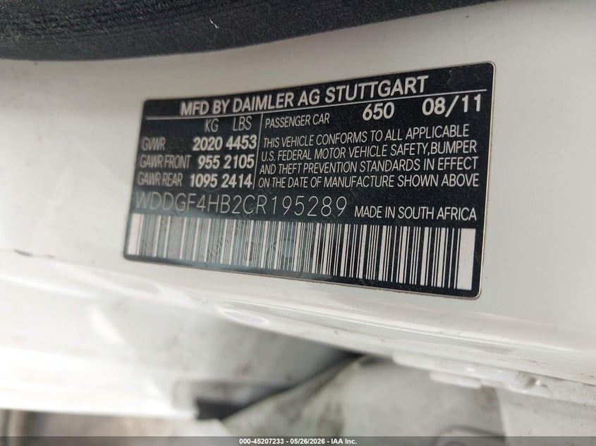 2012 Mercedes-benz C-klasse VIN WDDGF4HB2CR195289 IAAI salvage auction — LEFT & RIGHT, Salvage (California), sold $375 on 2026-07-11 (photo 9)