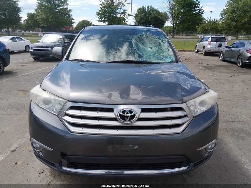 2012 Toyota Highlander VIN 5TDBK3EH1CS095446 IAAI salvage auction — STORM DAMAGE, Salvage Title, sold $2,950 on 2026-07-27 (photo 6)