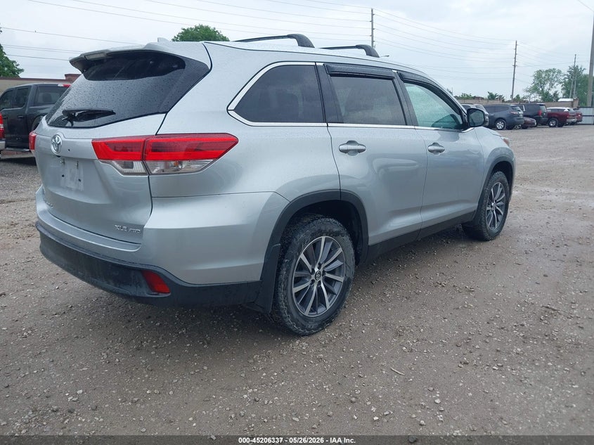 2019 Toyota Highlander VIN 5TDJZRFH2KS597499 IAAI salvage auction — HAIL, Clear (Missouri), sold $13,500 on 2026-07-13 (photo 4)