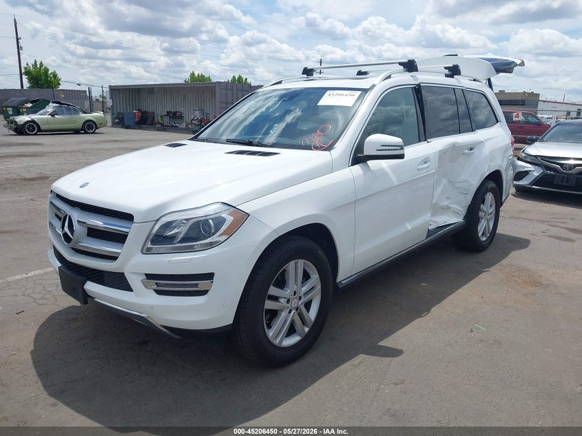 2016 Mercedes-benz Gl-klasse VIN 4JGDF6EE5GA671512 IAAI salvage auction — LEFT SIDE, Salvage Title, sold $5,200 on 2026-07-22 (photo 2)