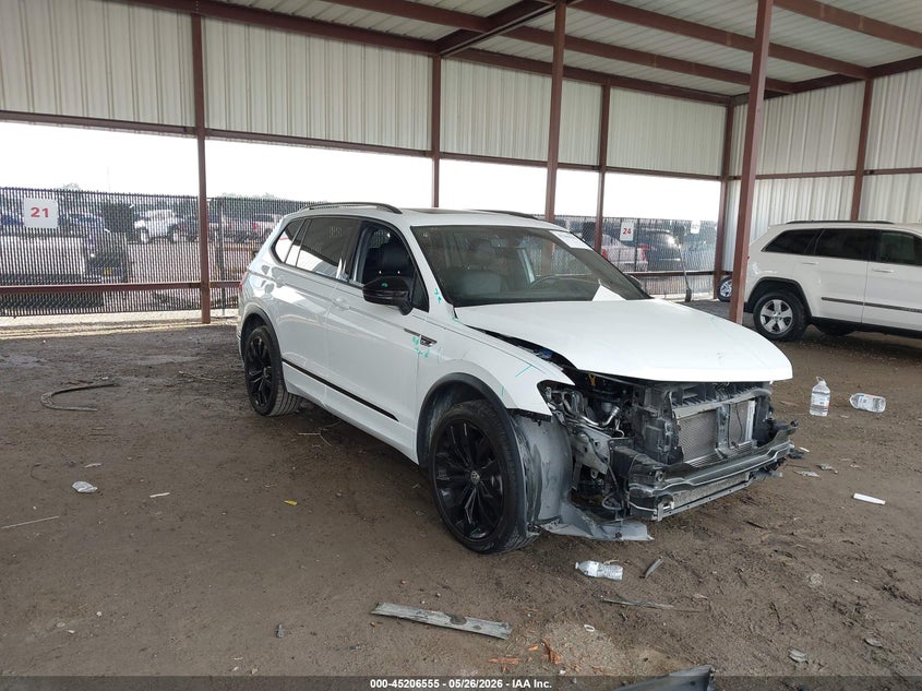 2021 Volkswagen Tiguan VIN 3VV3B7AX3MM014877 IAAI salvage auction — FRONT END, Original (Texas), sold $5,800 on 2026-07-10 (photo 1)