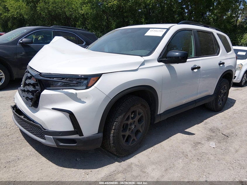 2023 Honda Pilot VIN 5FNYG1H67PB011182 IAAI salvage auction — RIGHT SIDE, Salvage (Indiana), sold $14,200 on 2026-07-31 (photo 2)