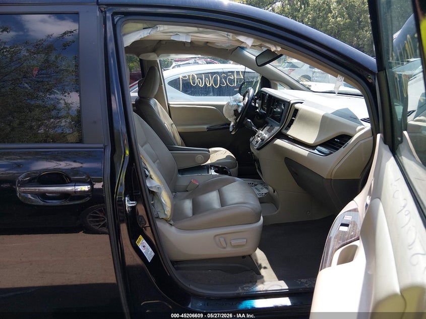 2015 Toyota Sienna VIN 5TDYK3DC5FS599471 IAAI salvage auction — FRONT END, Salvage (Kansas), sold $3,125 on 2026-07-08 (photo 5)