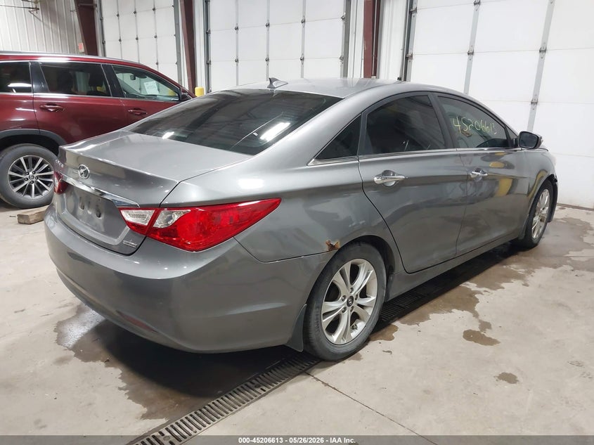 2013 Hyundai Sonata VIN 5NPEC4AC1DH784243 IAAI salvage auction — FRONT END, Prior Salvage (Minnesota), sold $800 on 2026-07-09 (photo 4)