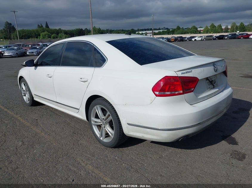 2012 Volkswagen Passat VIN 1VWBN7A33CC042951 IAAI salvage auction — FRONT END, Salvage (Oregon), sold $1,400 on 2026-07-09 (photo 3)