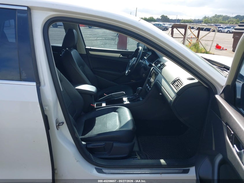 2012 Volkswagen Passat VIN 1VWBN7A33CC042951 IAAI salvage auction — FRONT END, Salvage (Oregon), sold $1,400 on 2026-07-09 (photo 5)