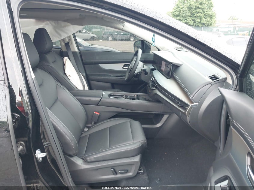 2026 Nissan Murano VIN 5N1AZ3CS9TC105711 IAAI salvage auction — LEFT SIDE, Salvage Title, sold $7,800 on 2026-08-02 (photo 5)