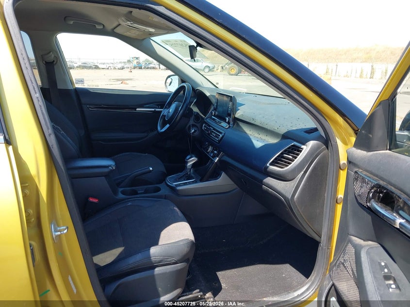 2021 Kia Seltos VIN KNDEUCAA9M7222956 IAAI salvage auction — RIGHT SIDE, Salvage (California), sold $4,000 on 2026-07-22 (photo 5)
