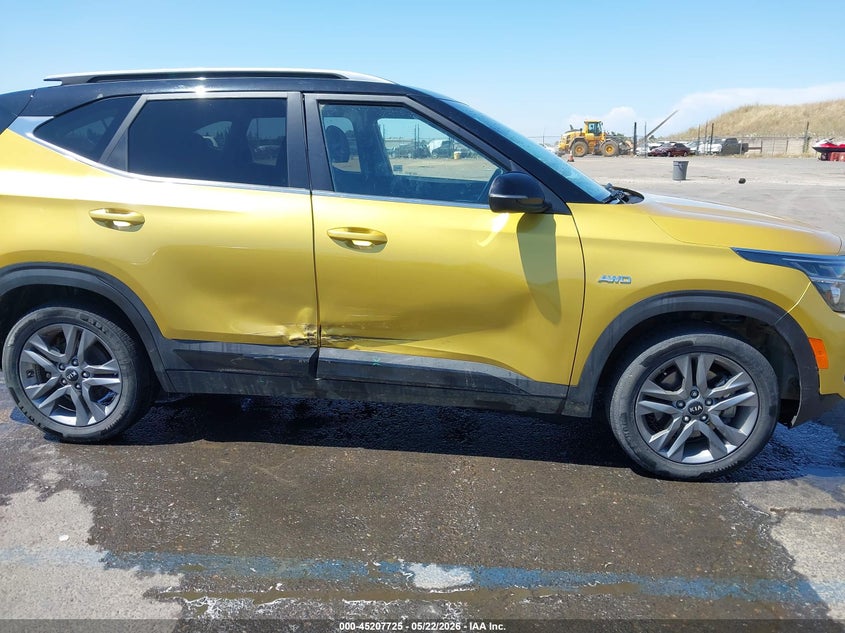 2021 Kia Seltos VIN KNDEUCAA9M7222956 IAAI salvage auction — RIGHT SIDE, Salvage (California), sold $4,000 on 2026-07-22 (photo 6)
