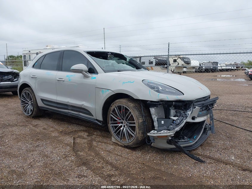 2024 Porsche Macan VIN WP1AG2A53RLB37658 IAAI salvage auction — RIGHT SIDE, Salvage Title, sold $4,050 on 2026-07-21 (photo 1)