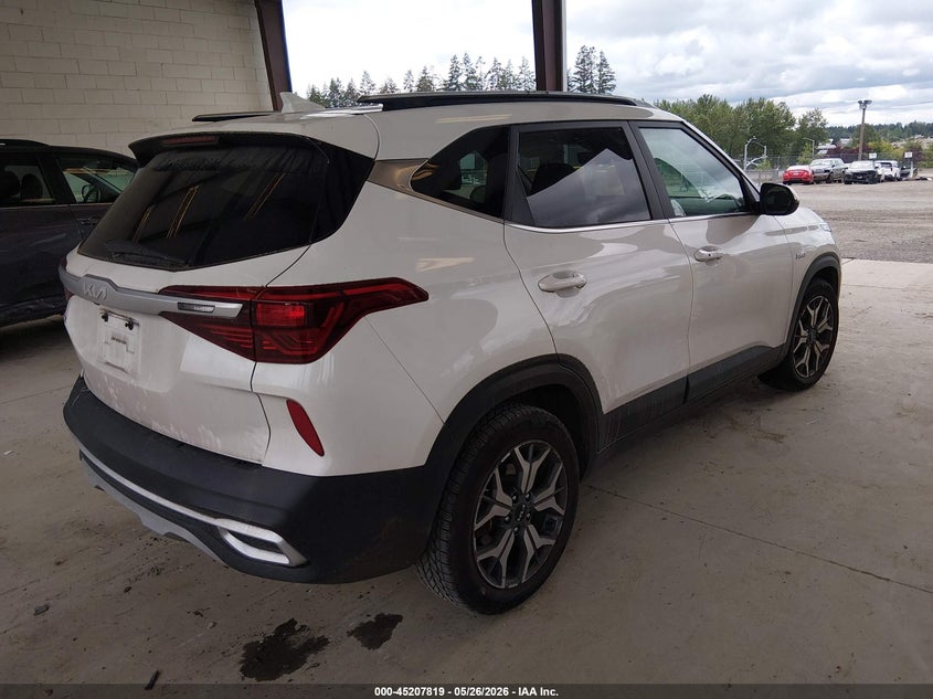 2022 Kia Seltos VIN KNDERCAA9N7257287 IAAI salvage auction — LEFT FRONT, Bill Of Sale (Washington), sold $6,525 on 2026-07-08 (photo 4)