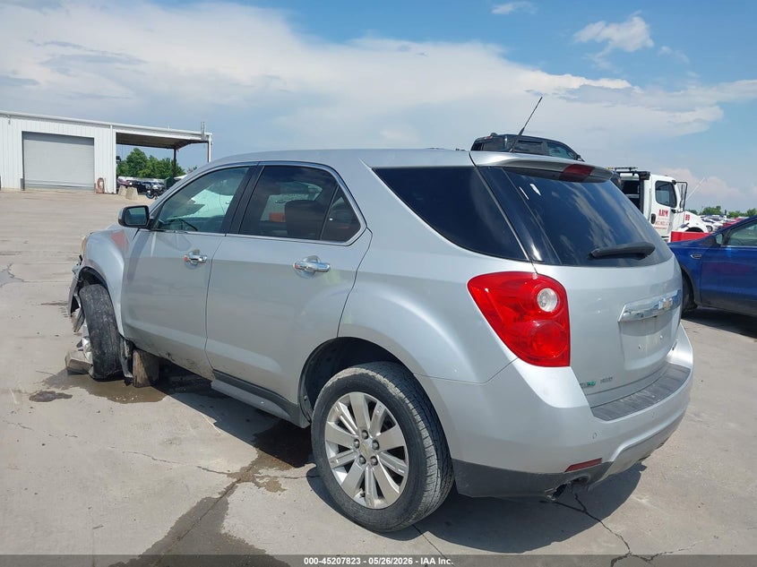 2011 Chevrolet Equinox VIN 2CNFLNE52B6385229 IAAI salvage auction — FRONT END, Salvage (Iowa), sold $825 on 2026-07-11 (photo 3)