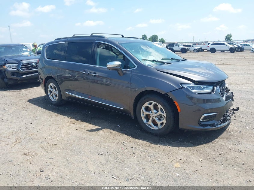 2022 Chrysler Pacifica VIN 2C4RC1GG1NR121978 IAAI salvage auction — FRONT END, Salvage Title, sold $3,750 on 2026-09-02 (photo 1)