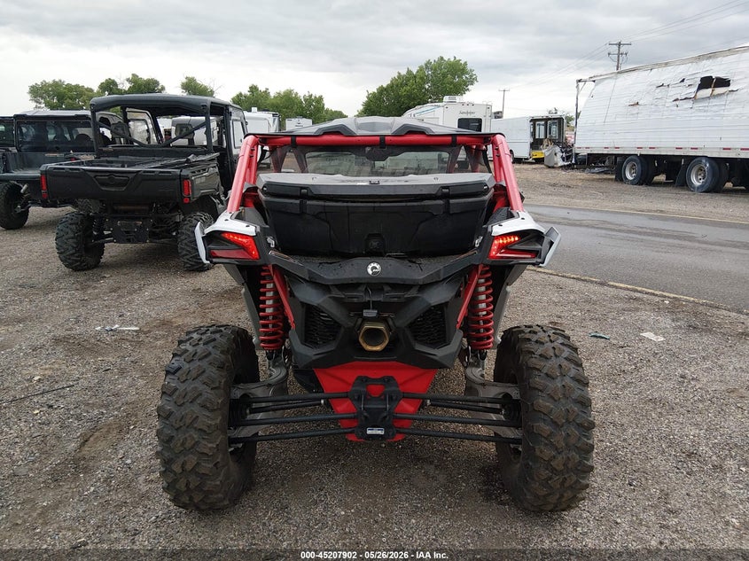 2025 Can-am/ brp Maverick VIN 3JBVEAV48SE000091 IAAI salvage auction — RIGHT SIDE, Salvage (Utah), sold $21,050 on 2026-08-11 (photo 6)