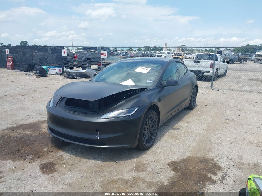 2025 Tesla Model 3 VIN 5YJ3E1EA7SF068161 IAAI salvage auction — RIGHT FRONT, Salvage Title, sold $11,250 on 2026-07-16 (photo 2)