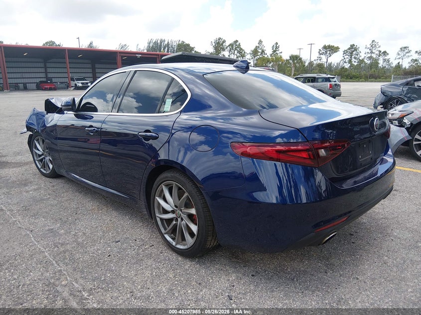 2017 Alfa romeo Giulia VIN ZARFAEBNXH7548416 IAAI salvage auction — FRONT END, Rebuildable (Florida), sold $1,300 on 2026-07-13 (photo 3)
