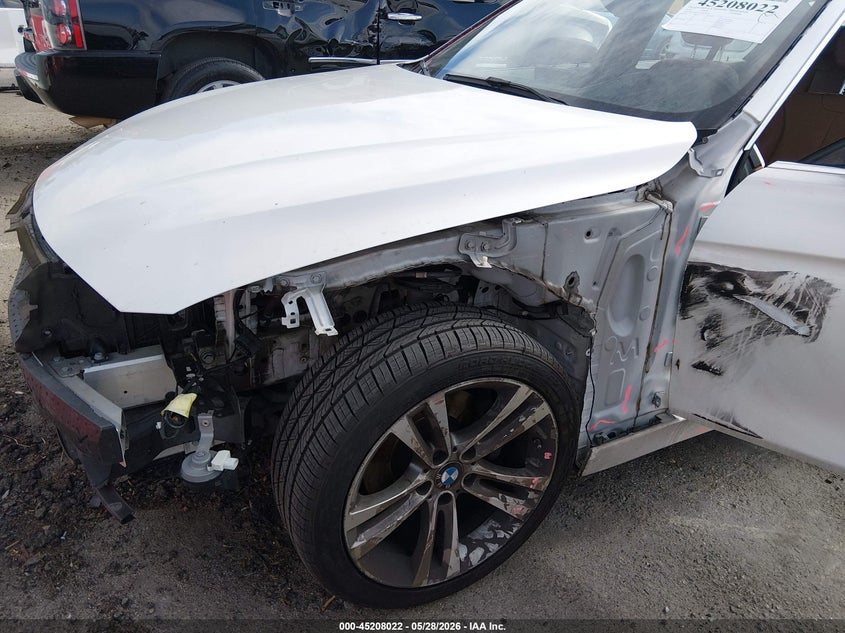 2016 BMW 3er VIN WBA8E9C52GK646989 IAAI salvage auction — FRONT END, Salvage Title, sold $2,600 on 2026-07-12 (photo 6)
